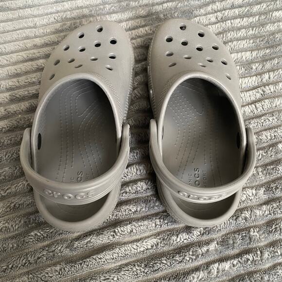 Crocs Kids Size 11 Classic Clog Gray Unisex Sandals Water Shoes - Picture 5 of 7
